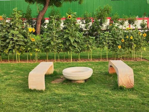 تصویر 2 از به روز ترین نیمکت پارکی مدرن + سبکی جذاب و مرغوب